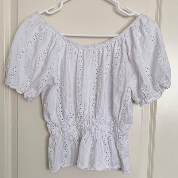 Eyelet embroidered frill trim blouse - Picture 3 of 5